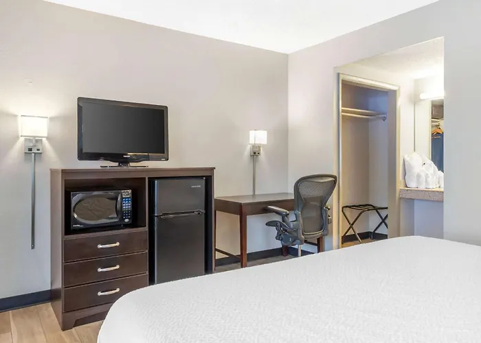 Days Inn By Wyndham Wrightstown Mcguire Afb Bordentown