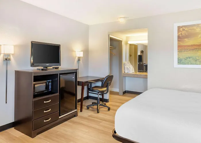 Days Inn By Wyndham Wrightstown Mcguire Afb Bordentown