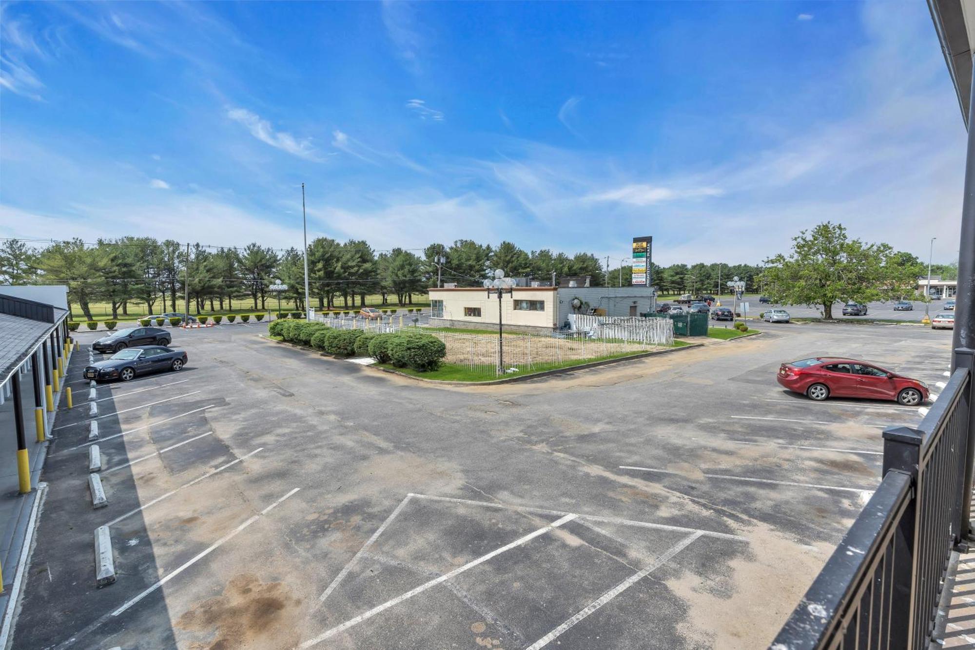 Days By Wyndham Mcguire Afb Bordentown Hotel 3*